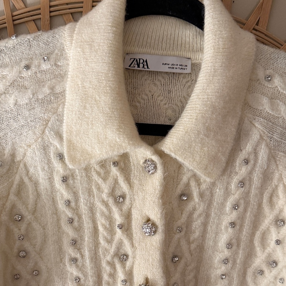 Zara Cream Cable Knit Sweater with sparkle detail - Picture 2 of 4